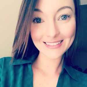 Meet your Posher, Priscilla